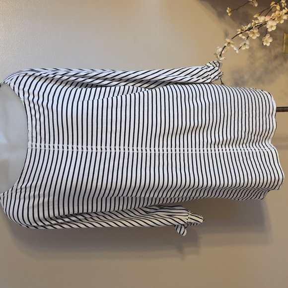 Max Studio Weekender Terry Tunic - Picture 4 of 12